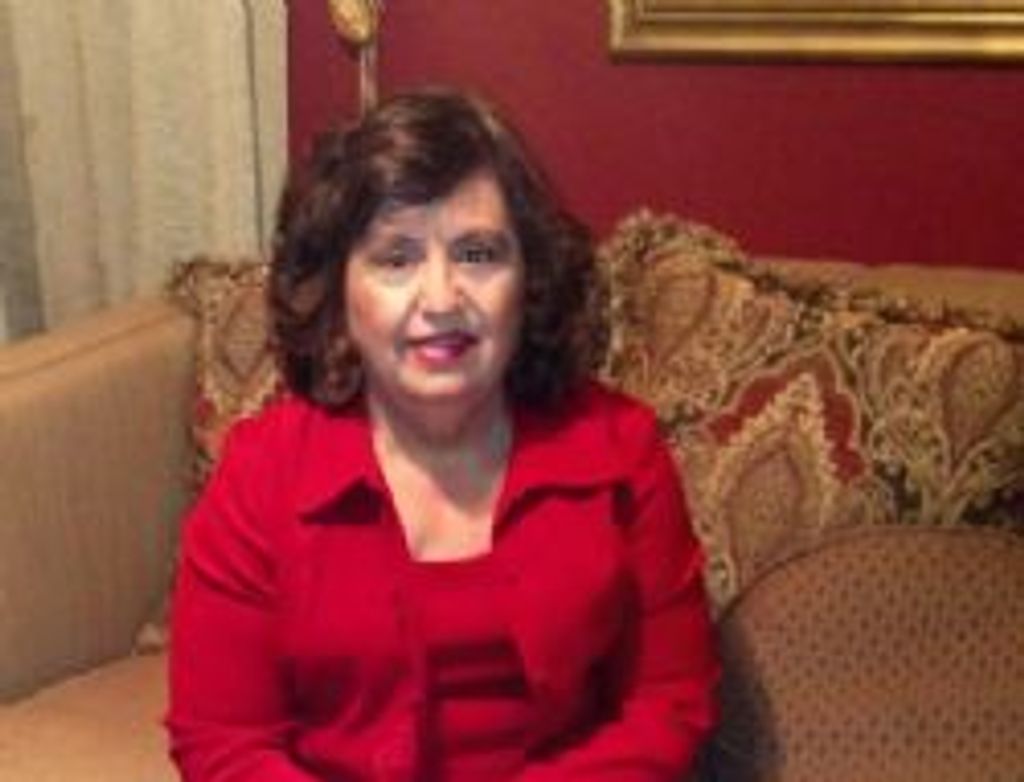 Gloria Valle Profile Photo