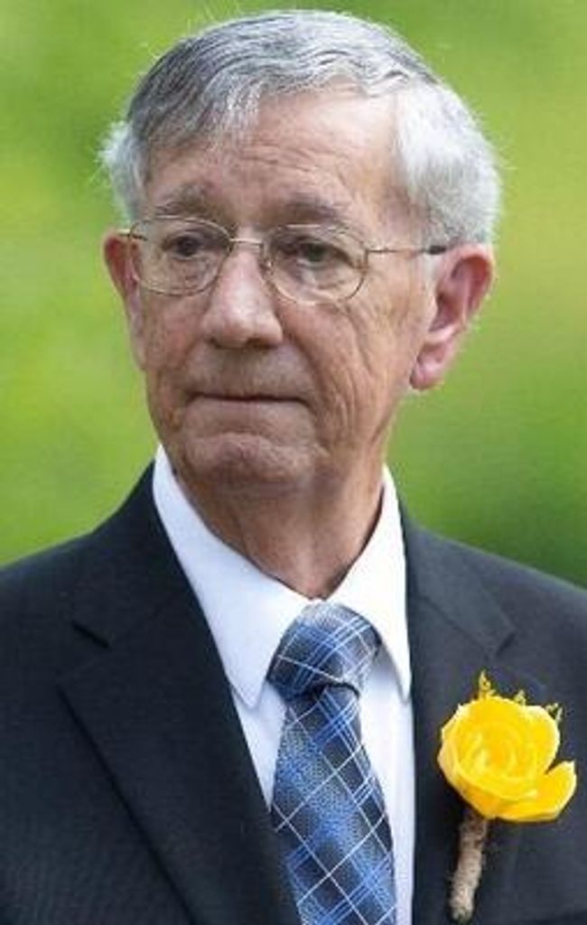 Thomas Frank Profile Photo