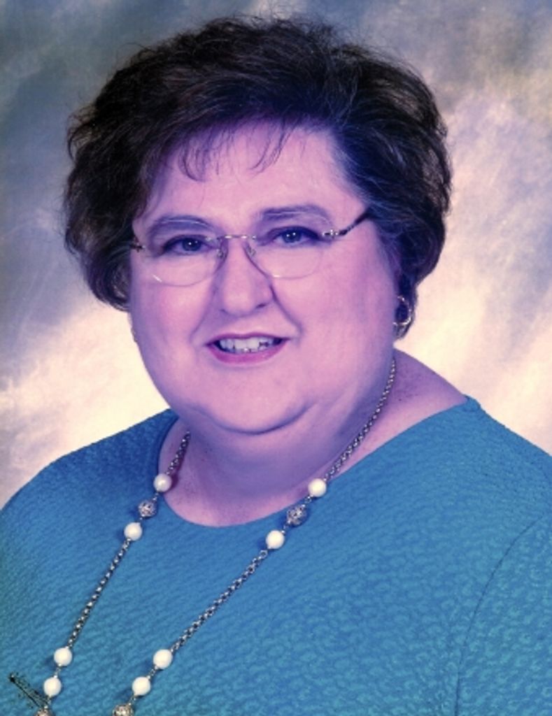 Noemi Kaye Jansa Hoelscher Profile Photo