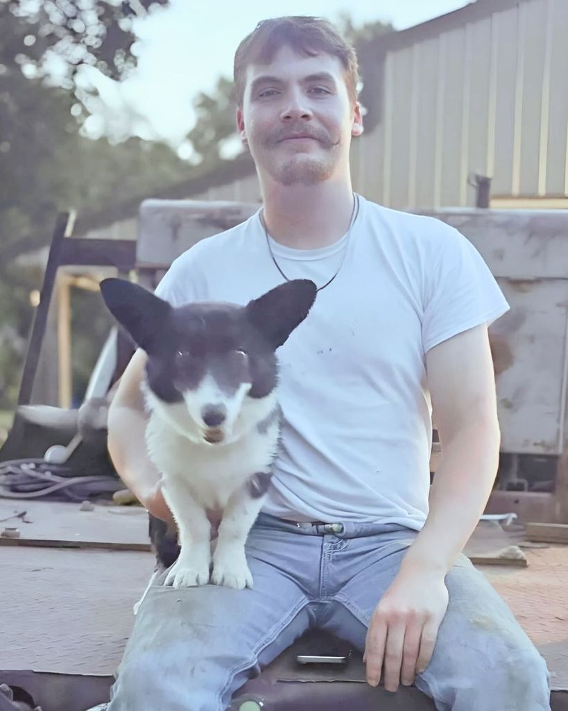 Douglas James Carroll Profile Photo