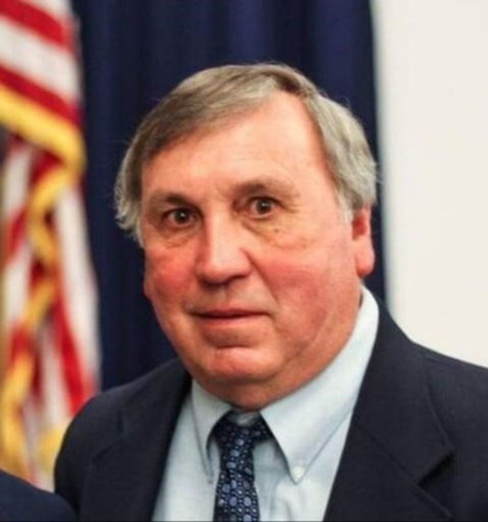 Edward E. Lennox, Jr.