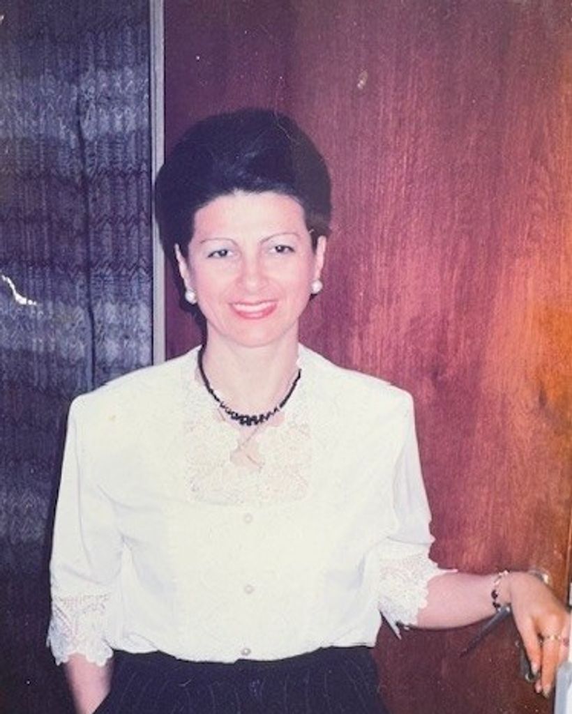 Lucica Lazar Profile Photo
