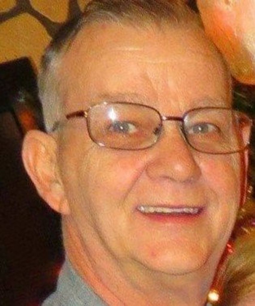 Charles Kenneth "'Kenny'" Snow