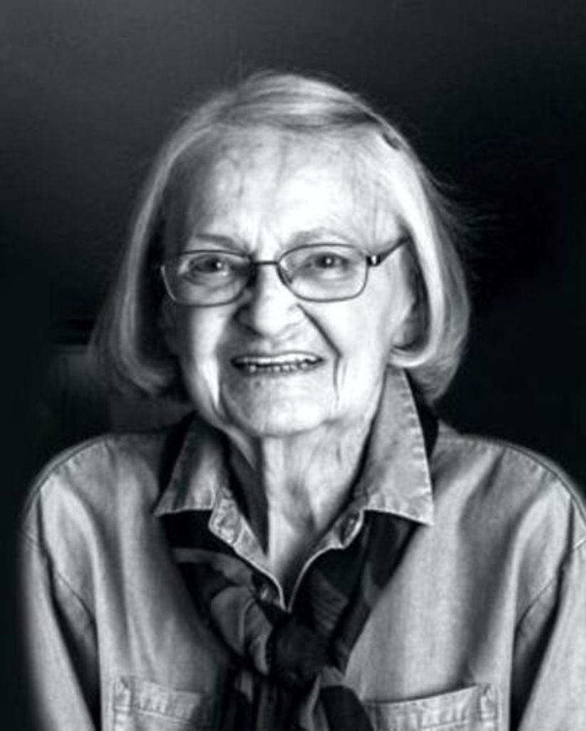 Evelyn (Sorensen) Petersen Profile Photo
