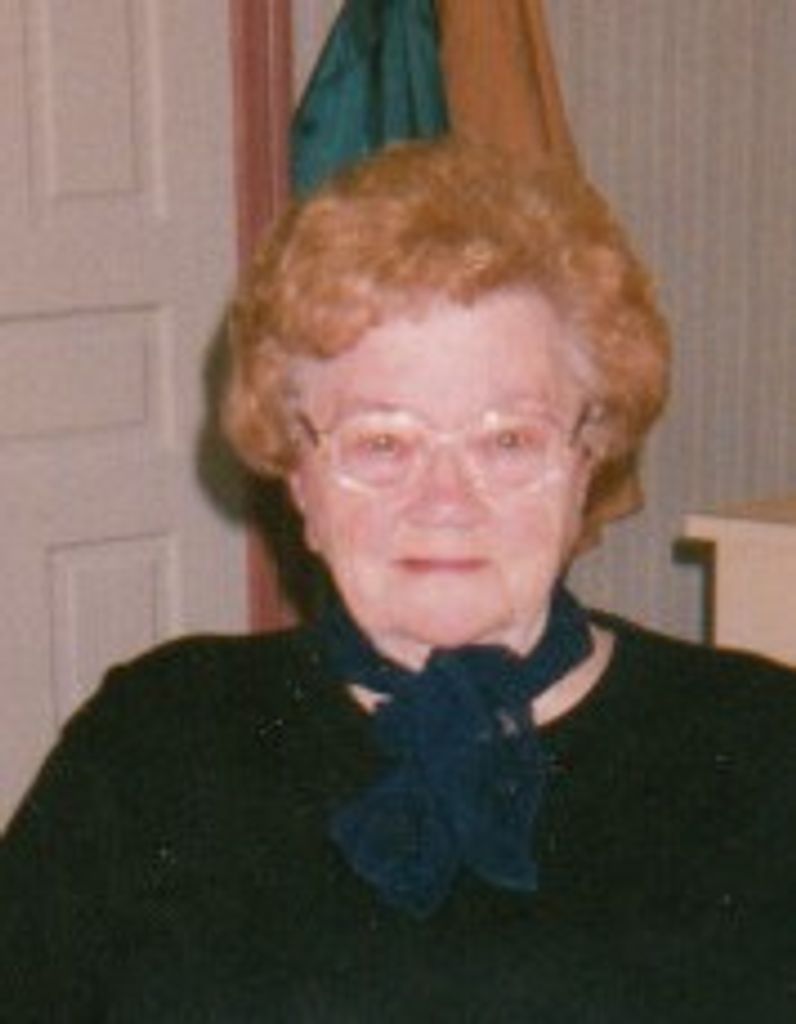 Evelyn E. (Yocum)  Hawley