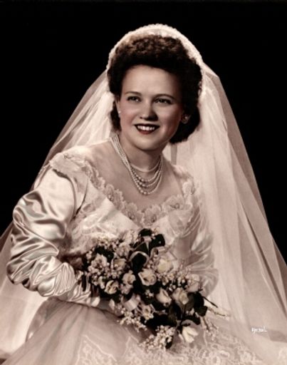 Evelyn L Kasper photo gallery thumbnail 1 of 1