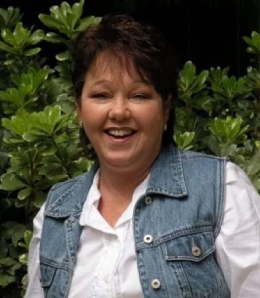 Alicia Peters Profile Photo