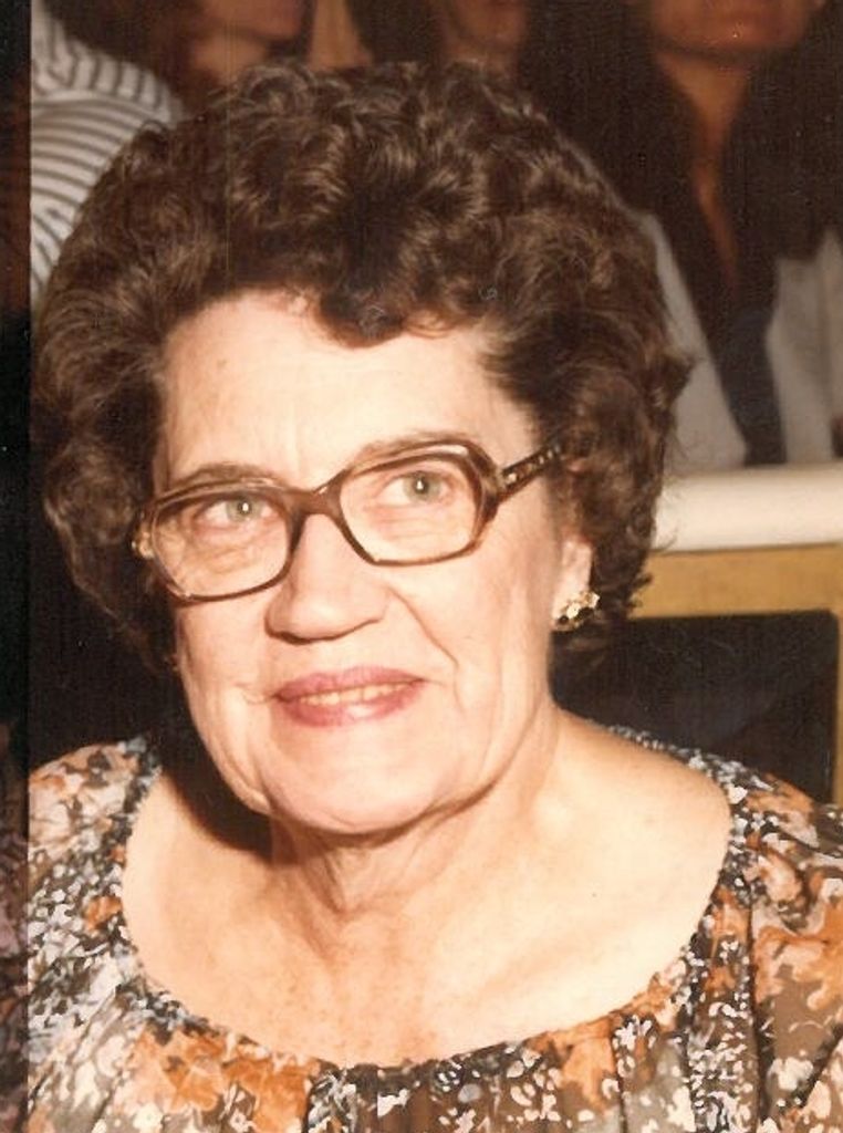 Valasa ""Laci"" D. Papke