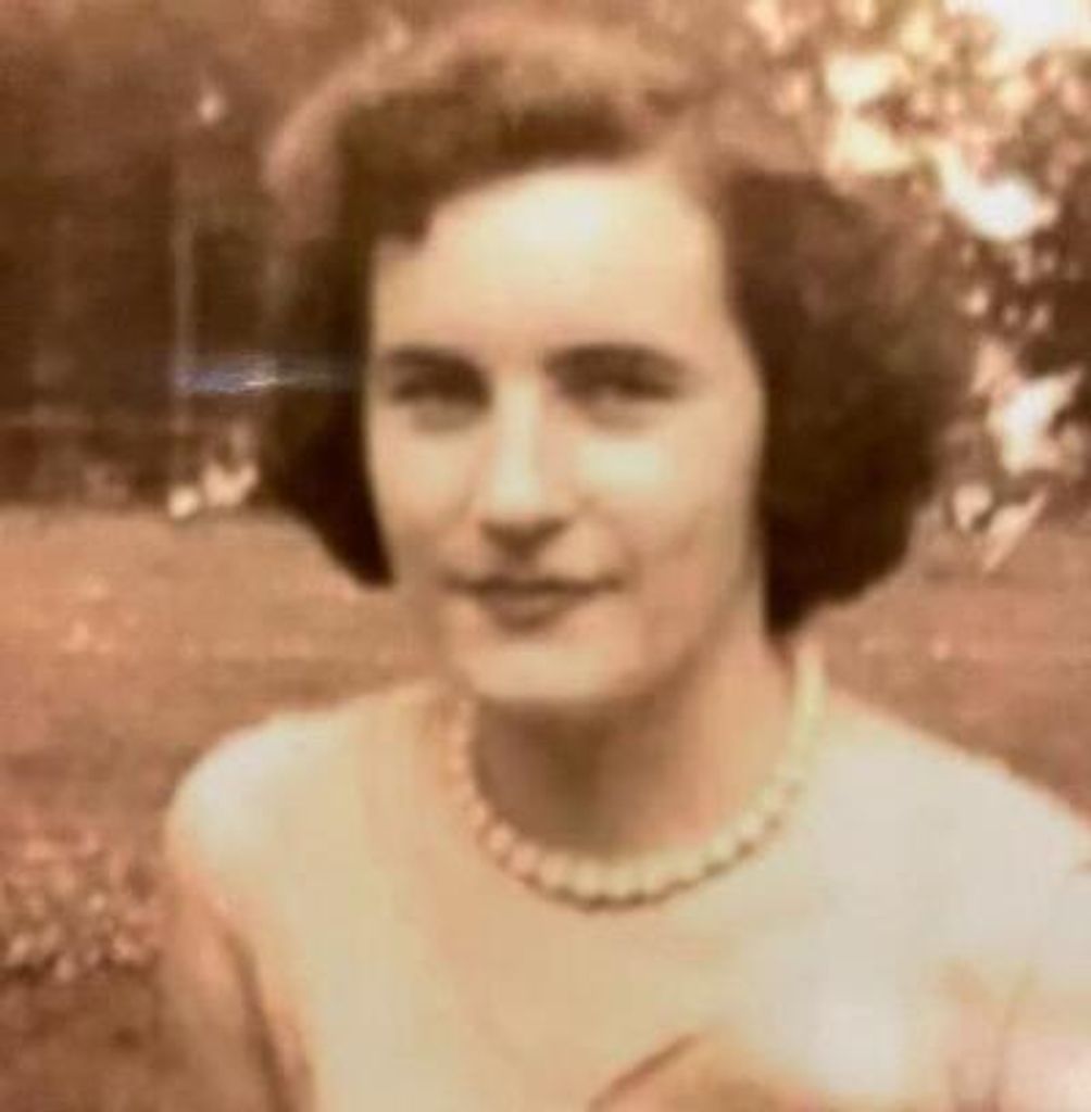 Geneva Napier Profile Photo