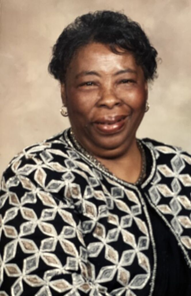 Sarah Lou Hunter Profile Photo