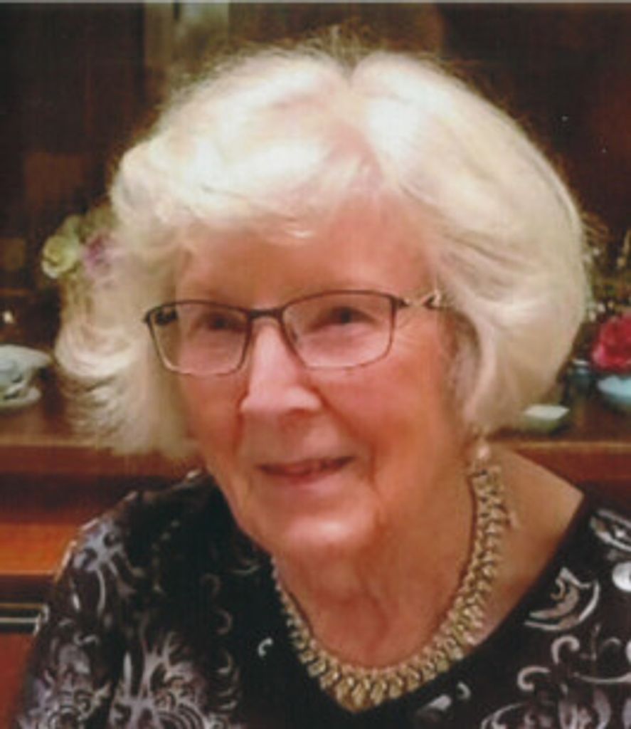 Lillian Macbain Profile Photo