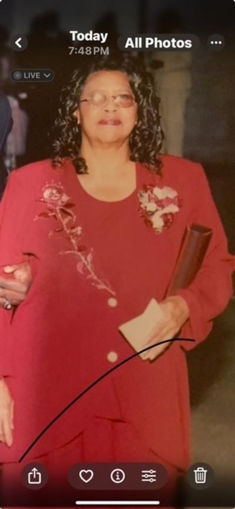 Rosia T Grover Profile Photo