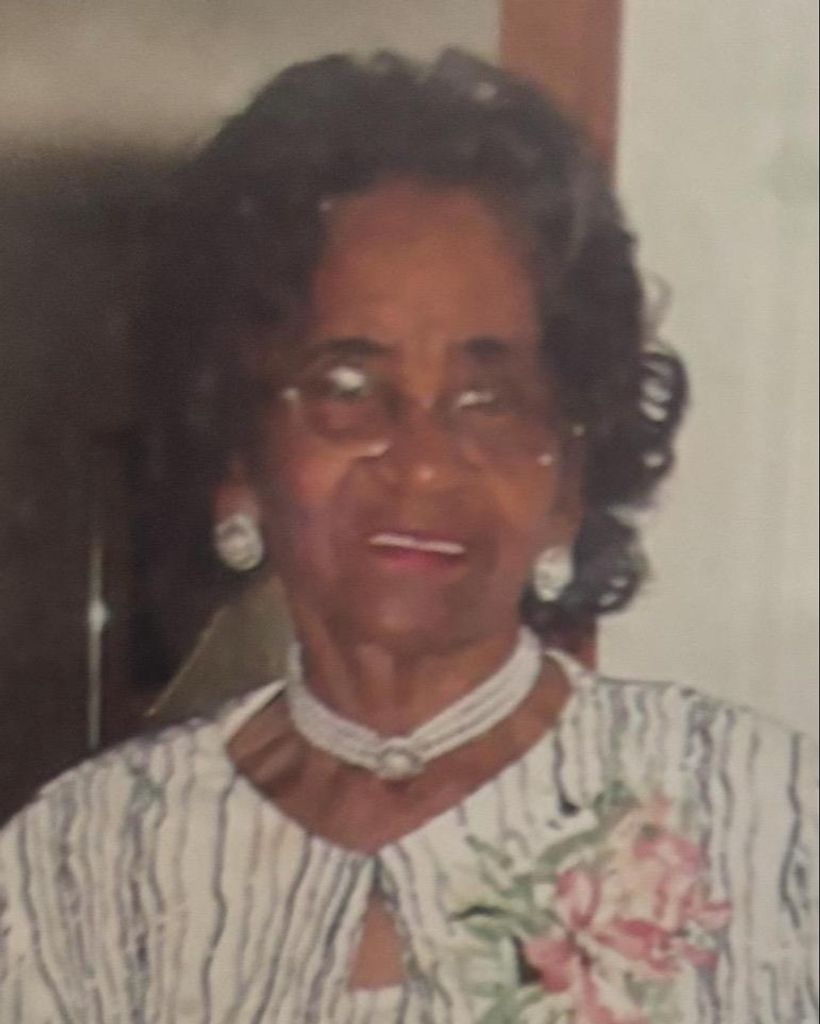 Elizabeth M. Davis Profile Photo