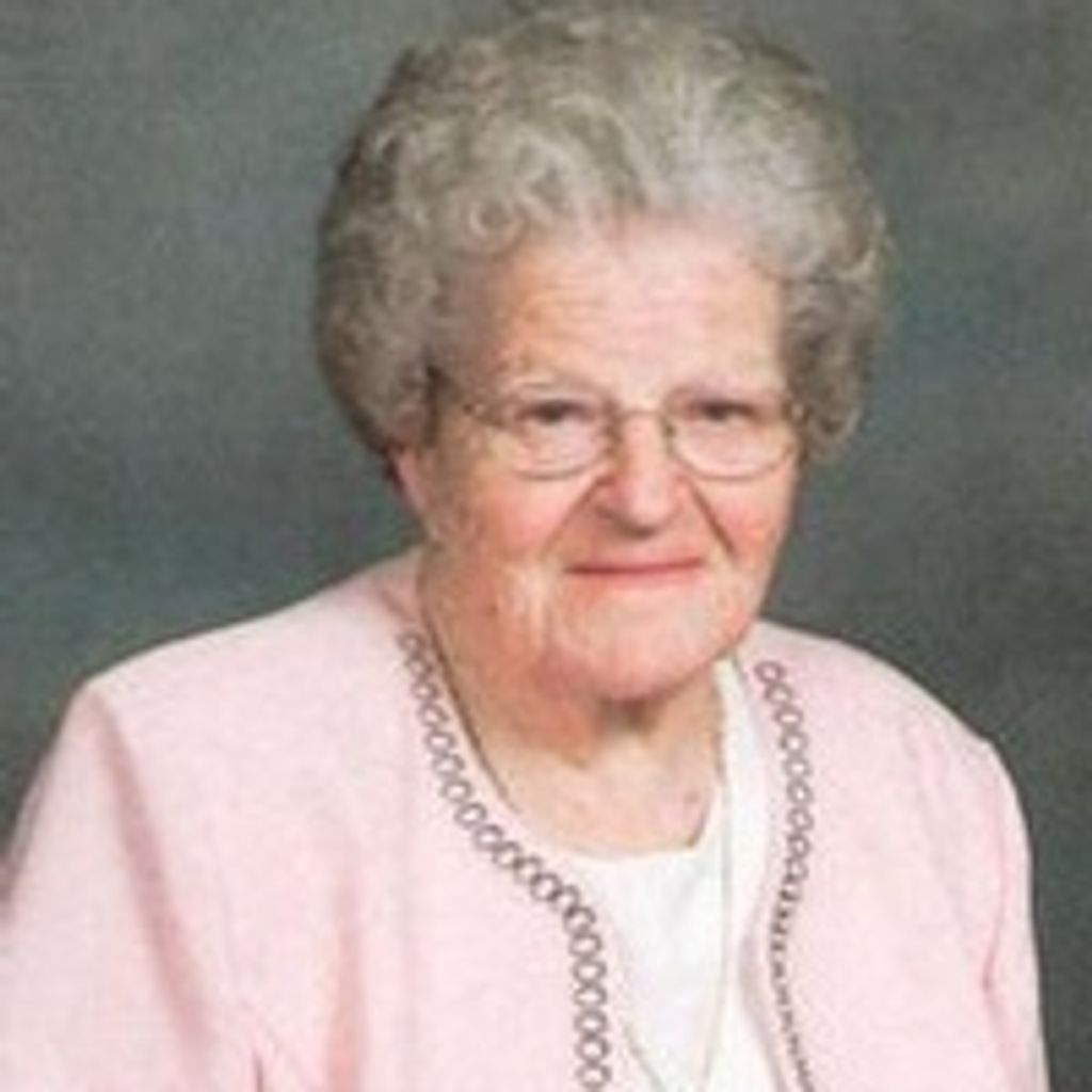 Lillian L Bassett