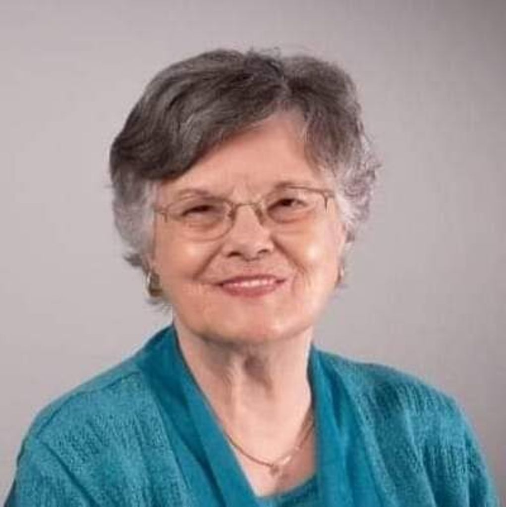 Carolyn Ellis Layton Profile Photo