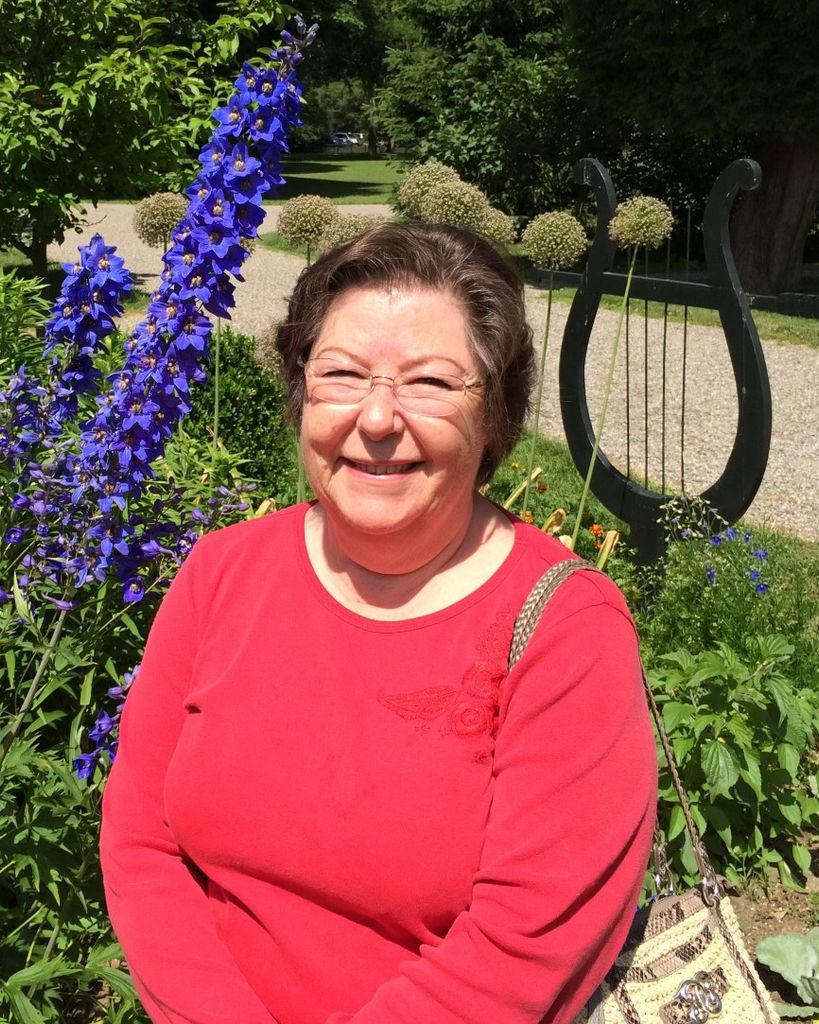Janice Hanlon