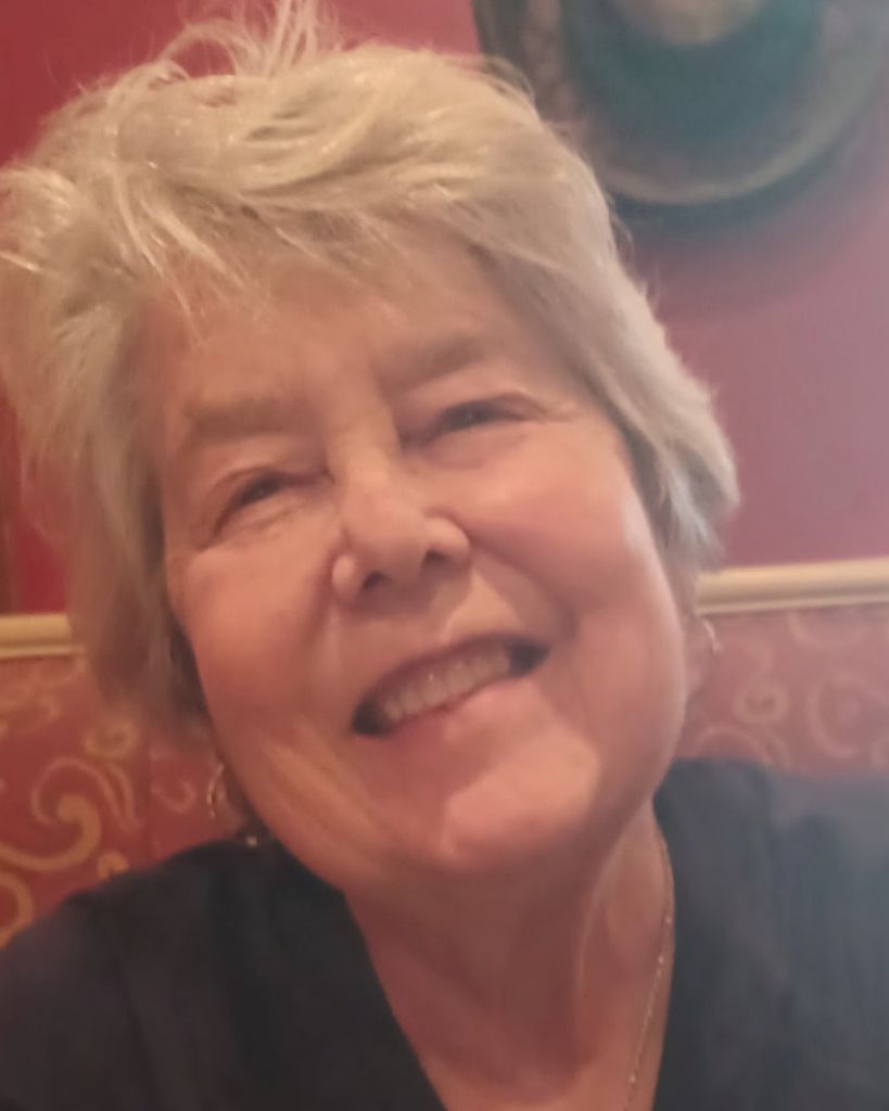 Robin Anne Young Profile Photo