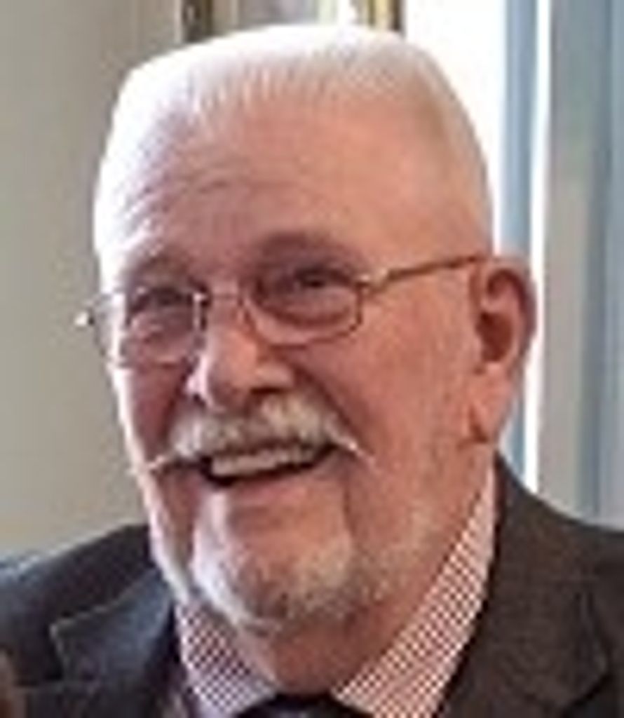 Maxwell E Lacy Jr. Profile Photo