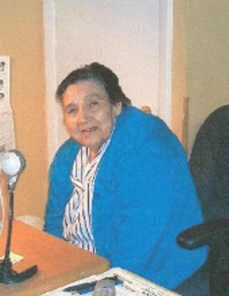 Maria Eujenia Edith Aqueveque
