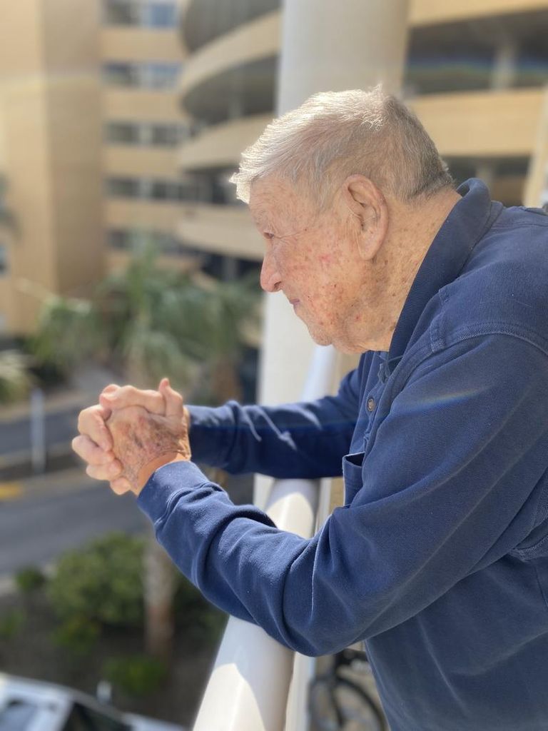 Robert Edward Lauthain Profile Photo