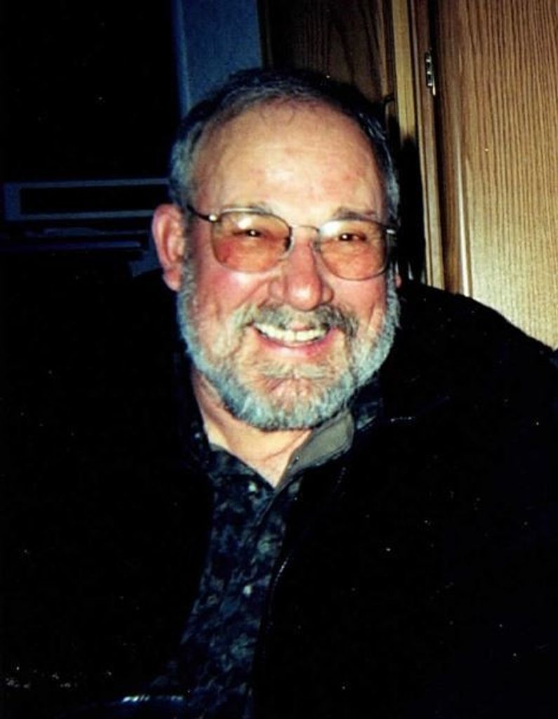 Virgil Douglas Hanson Profile Photo