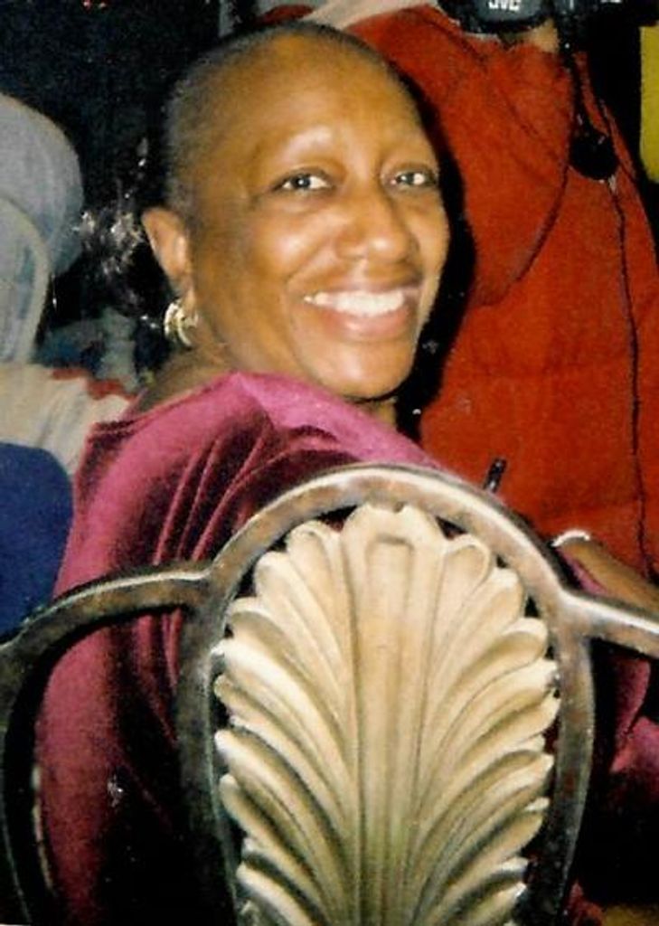 Josie Glover Profile Photo