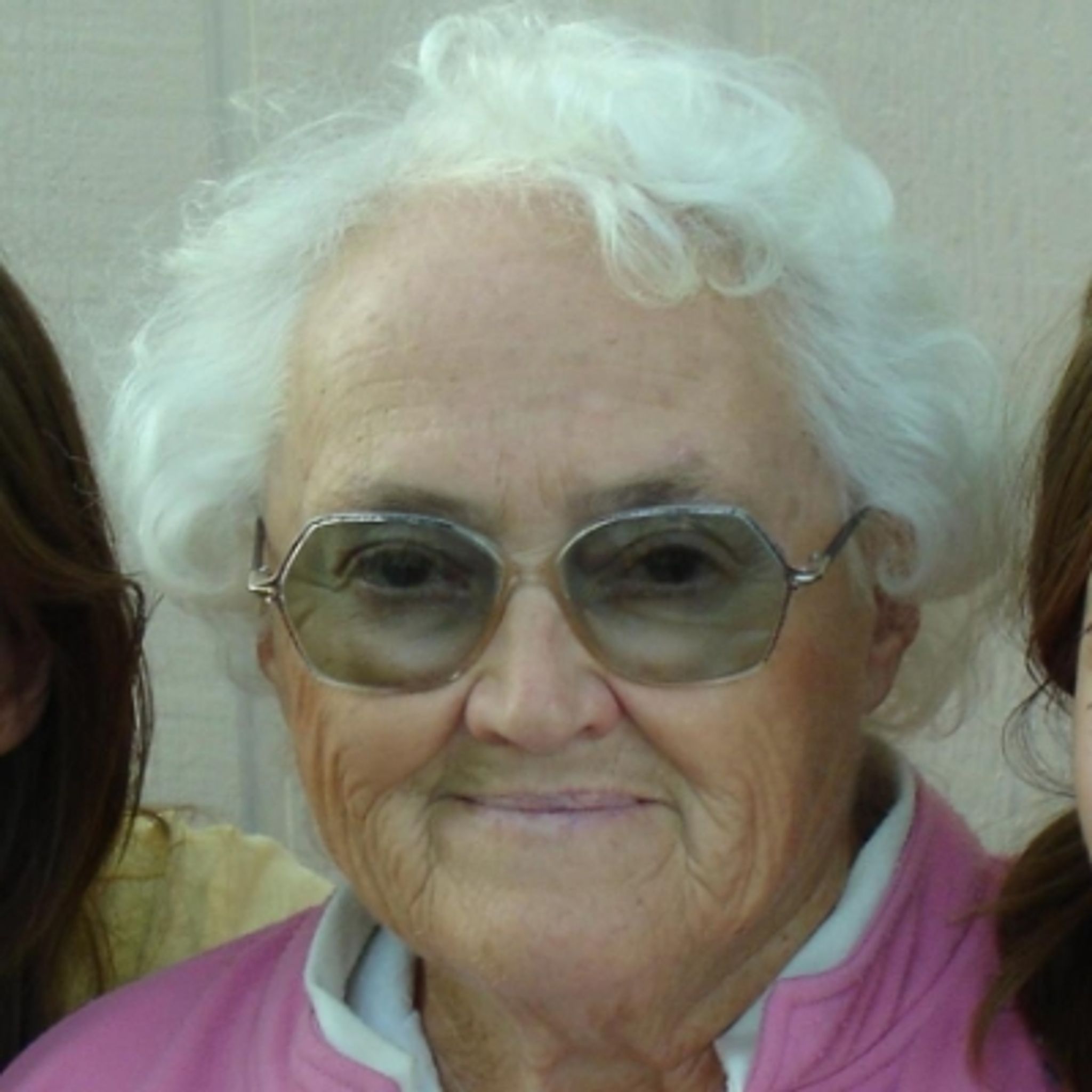 Joyce Iona Laub photo gallery image 1 of 2
