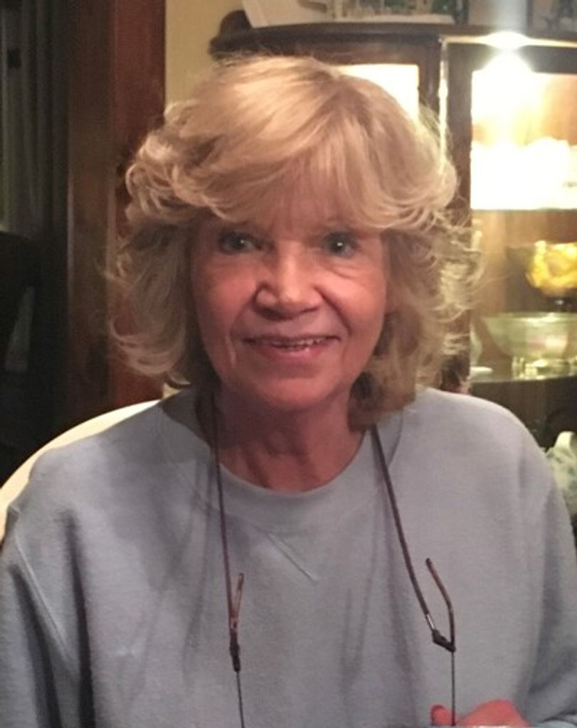 Carolyn Geruch Profile Photo