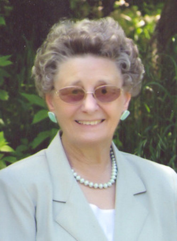 Lorraine Palecek Profile Photo