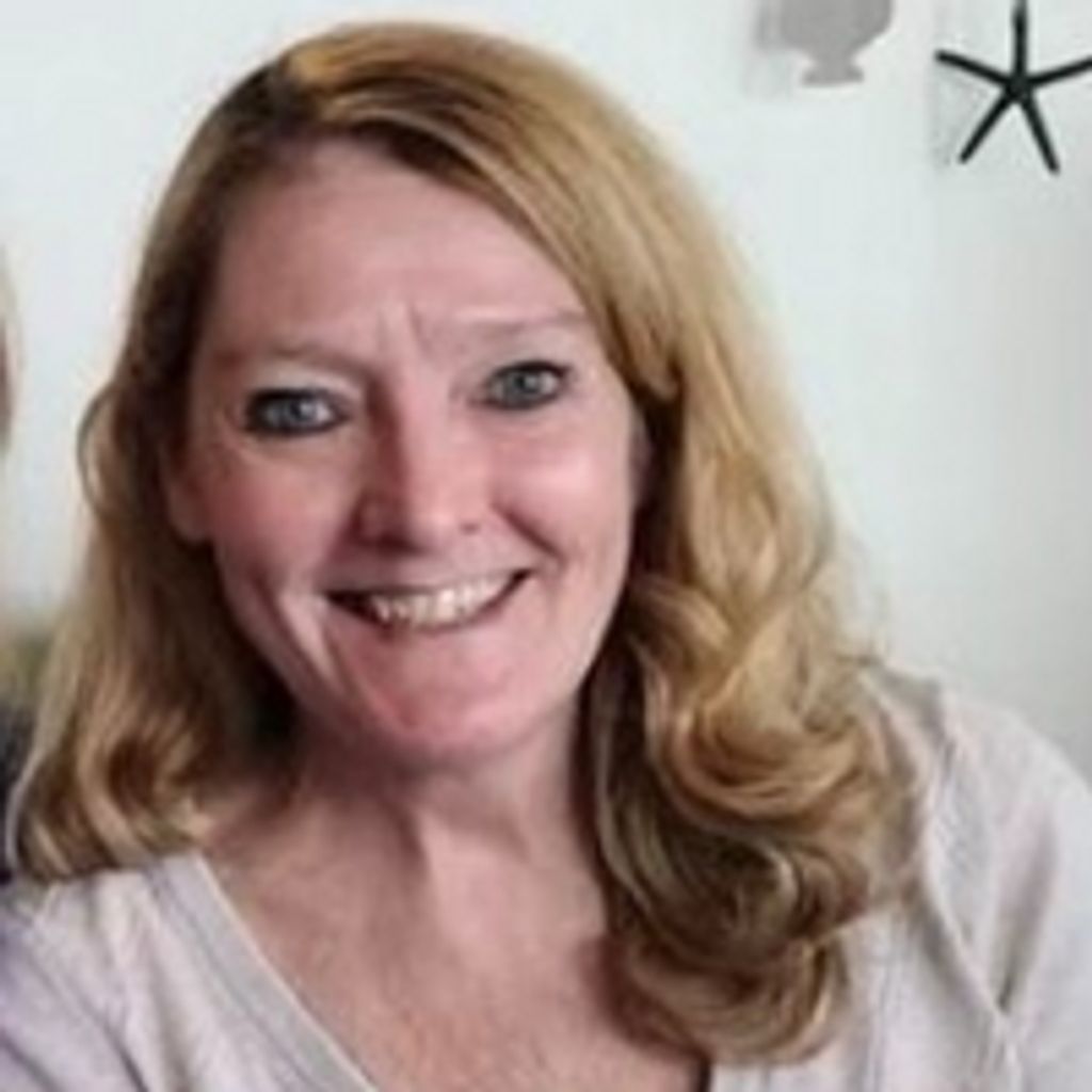 Martha Vanleeuwen Profile Photo