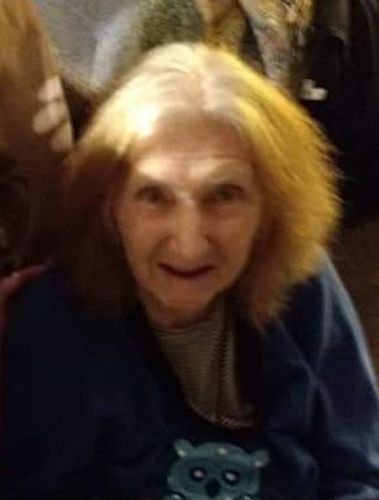 Beverly A. "Squeaky" (Johnston)  Poidmore-Pariza