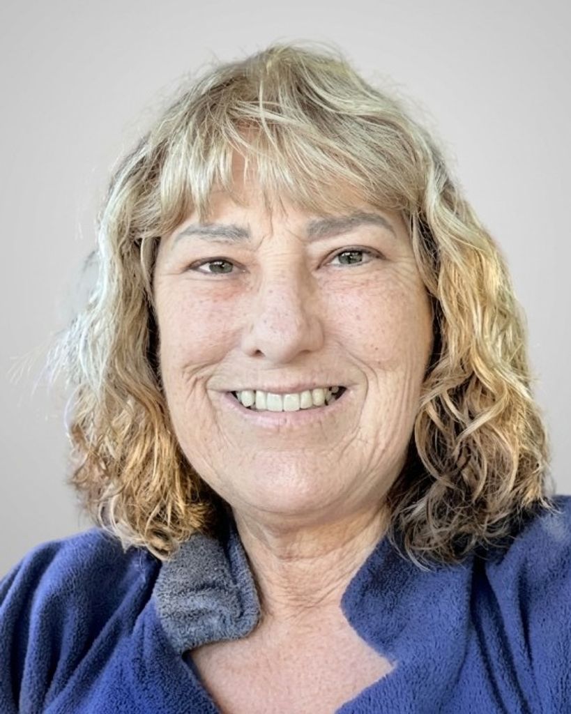 Denise Louise Simmons