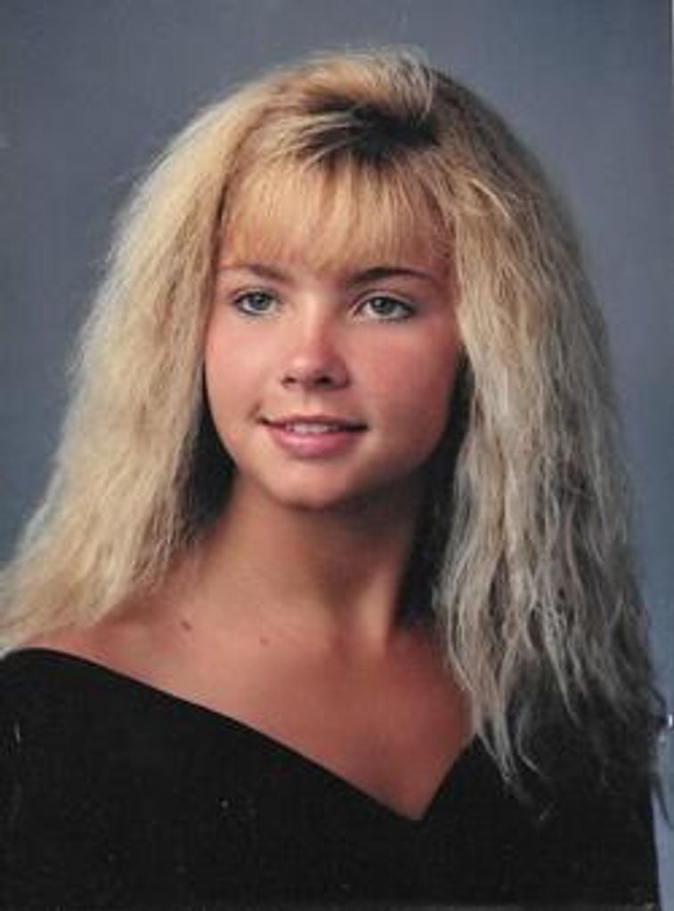 Julie Delaine Carr