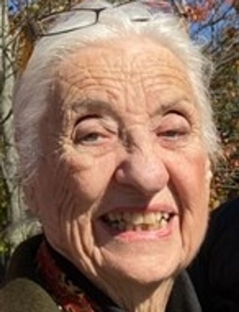 Julia Frank Profile Photo