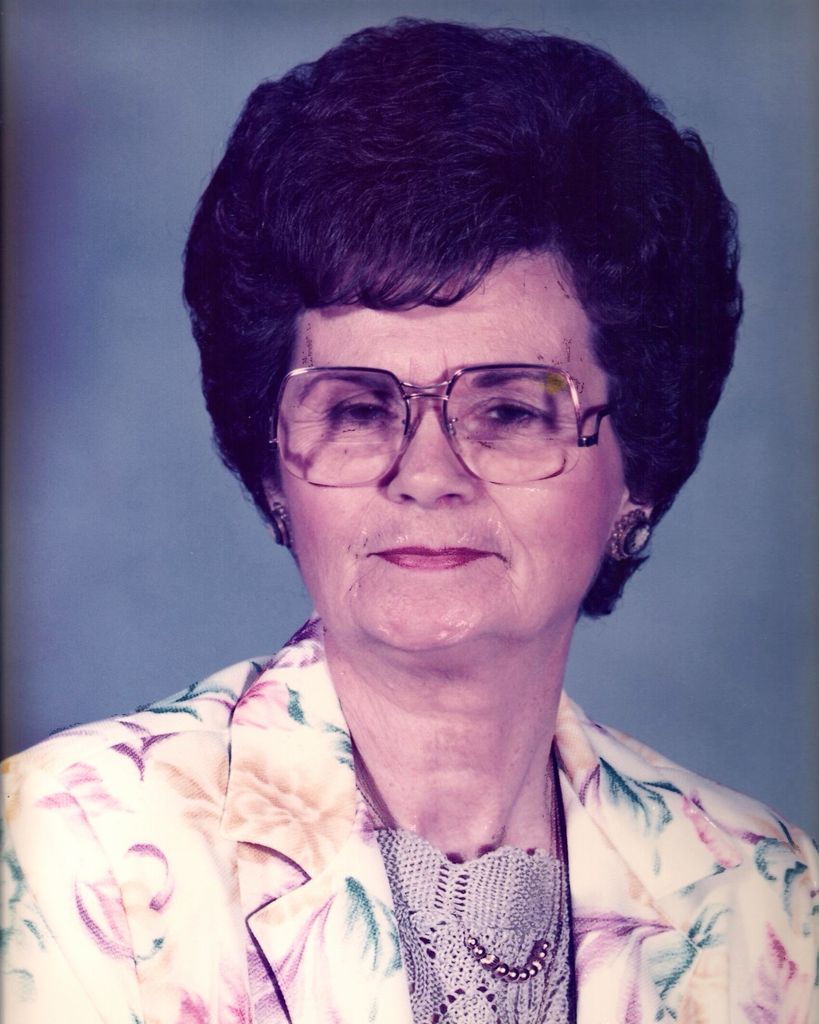 Helen Johns Bradshaw