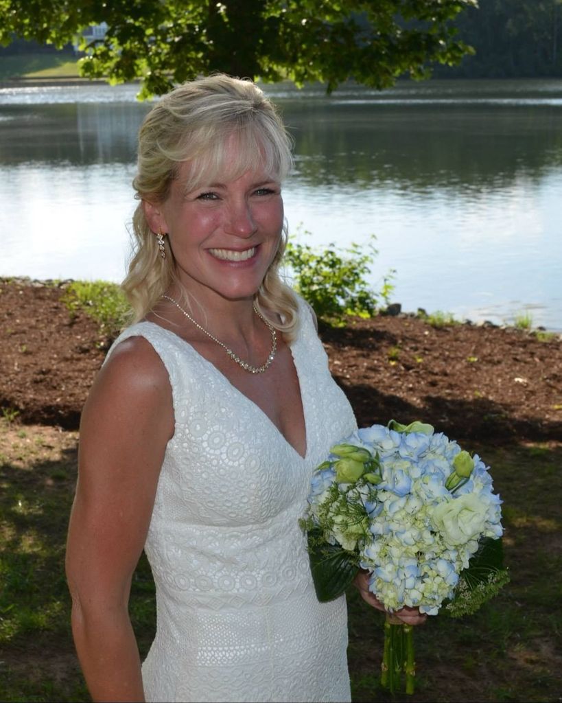 Elizabeth "Libby" Hoggard Gregg