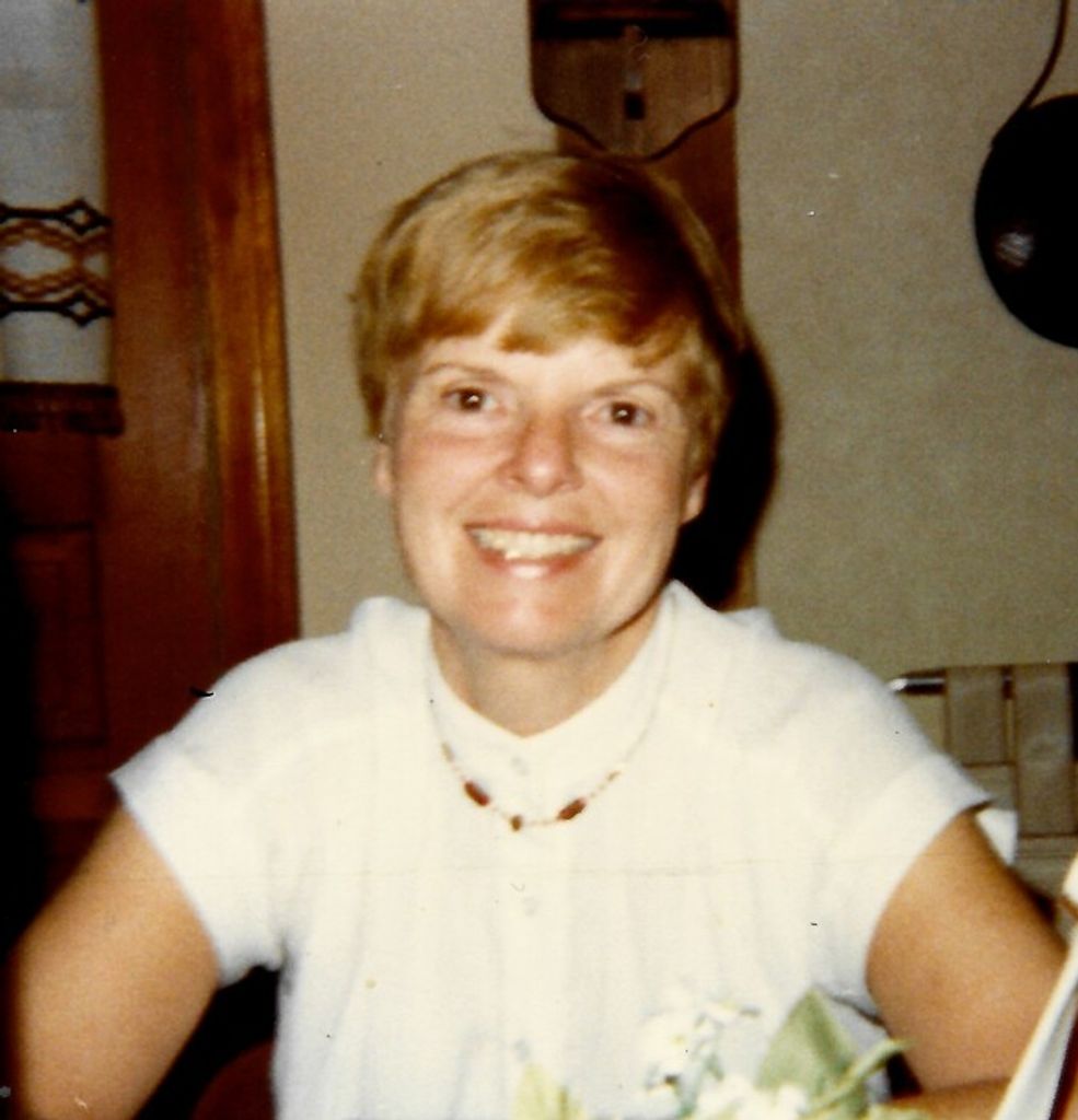 Barbara J (Smalley)  Verrastro