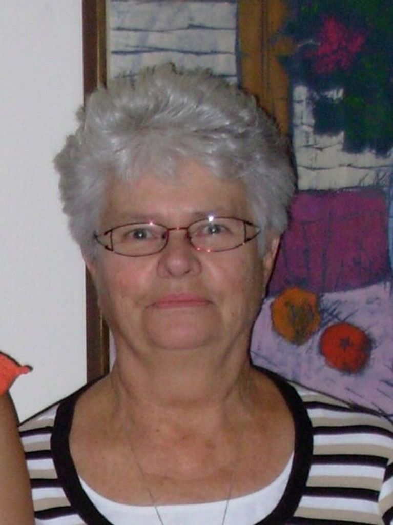 Gloria Lou Russell Profile Photo
