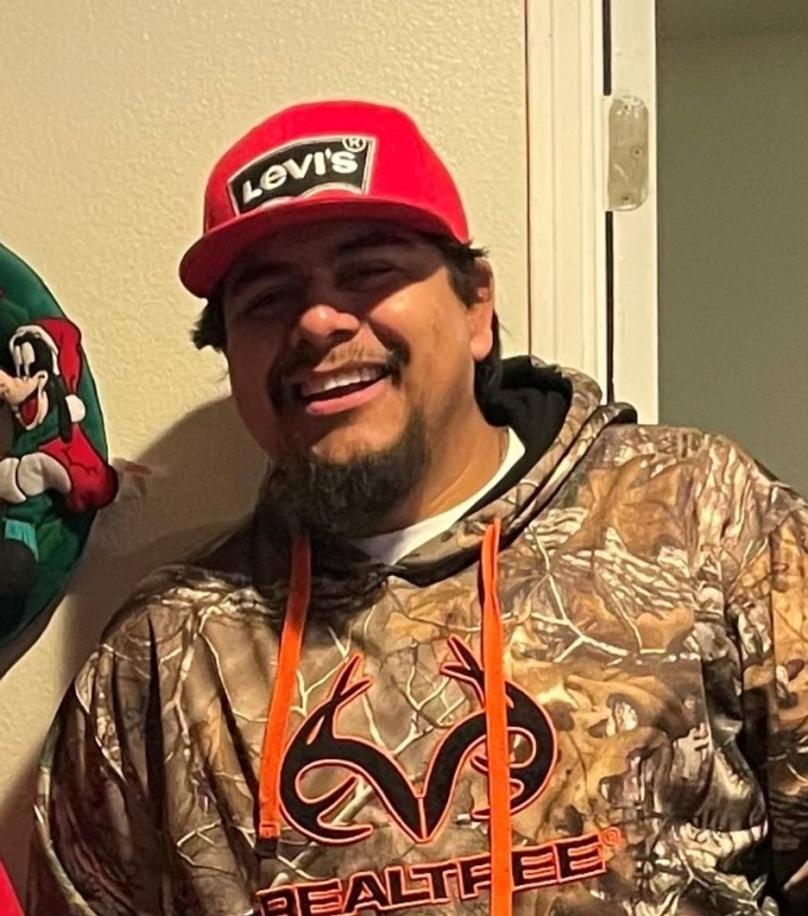 Roberto Carlos Raygoza Rosales Profile Photo