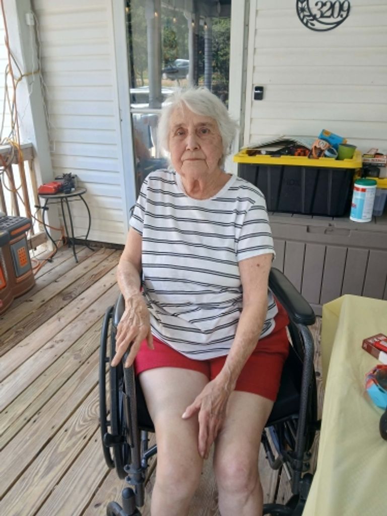 Paulette Yvonne Lamb