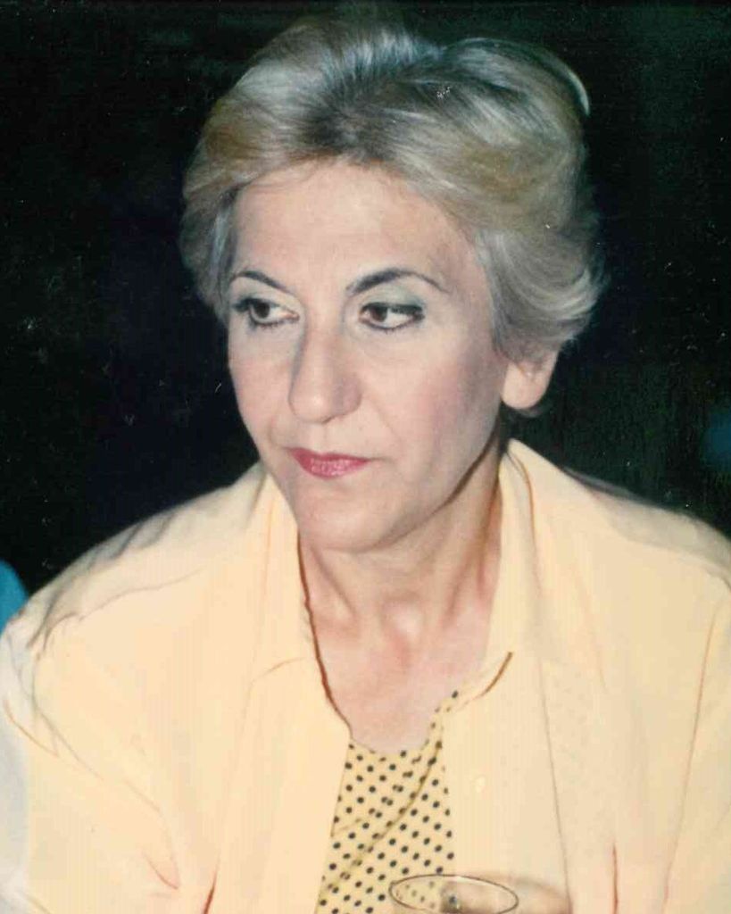Helen Karakostas (nee Tsirambidis) Profile Photo