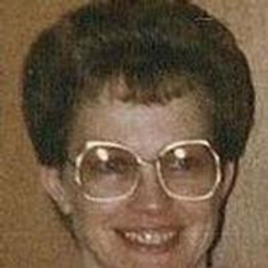 Gloria Mozena