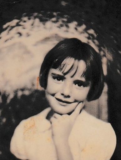 Doris E. (Walls)  Woolington photo gallery thumbnail 5 of 112