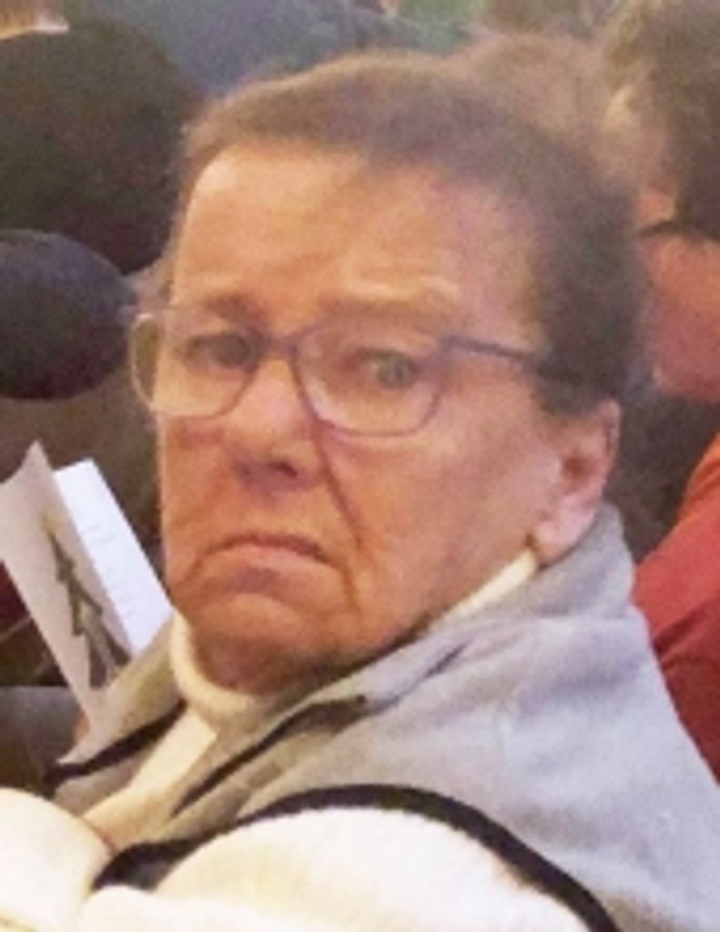 Diana  Lynn Bons