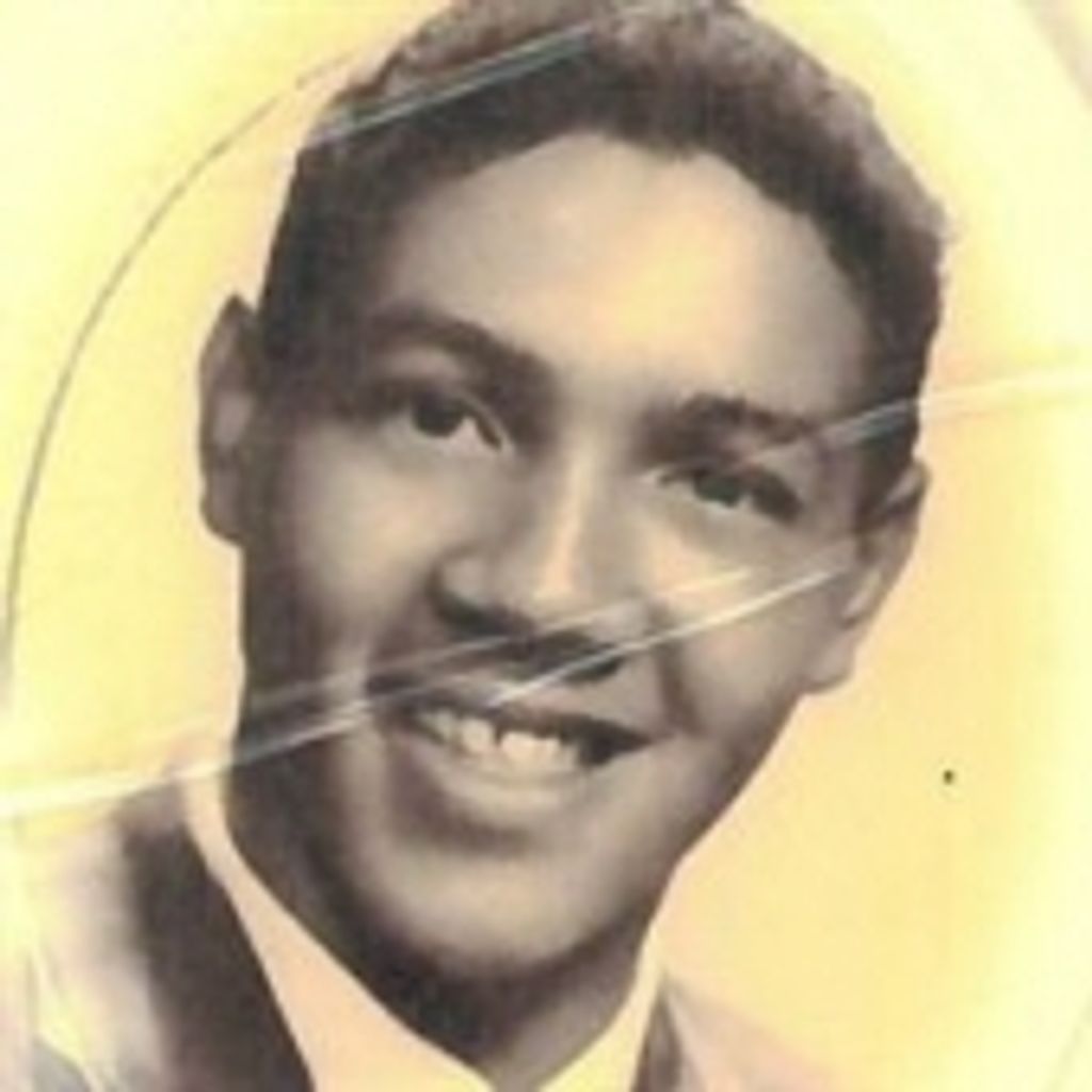 Eugene Lee  Sr.