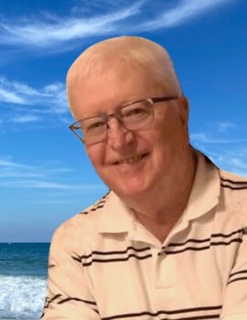 Richard Howes Profile Photo