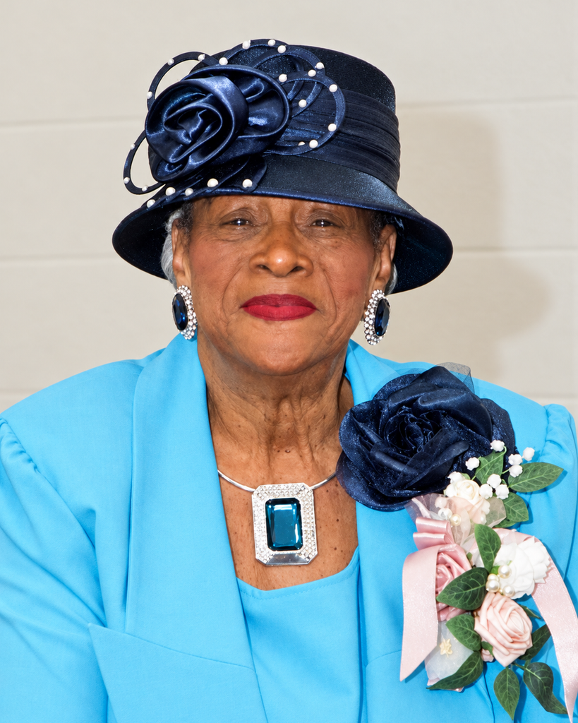 Bettye Henderson Holston