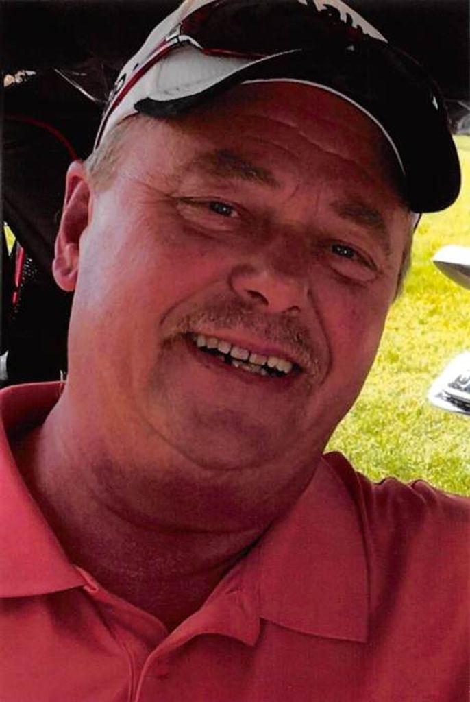 Robert "Bob" Winslow