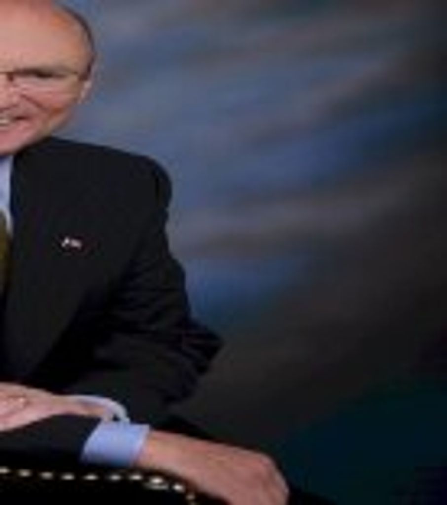 Thomas Lyons Profile Photo
