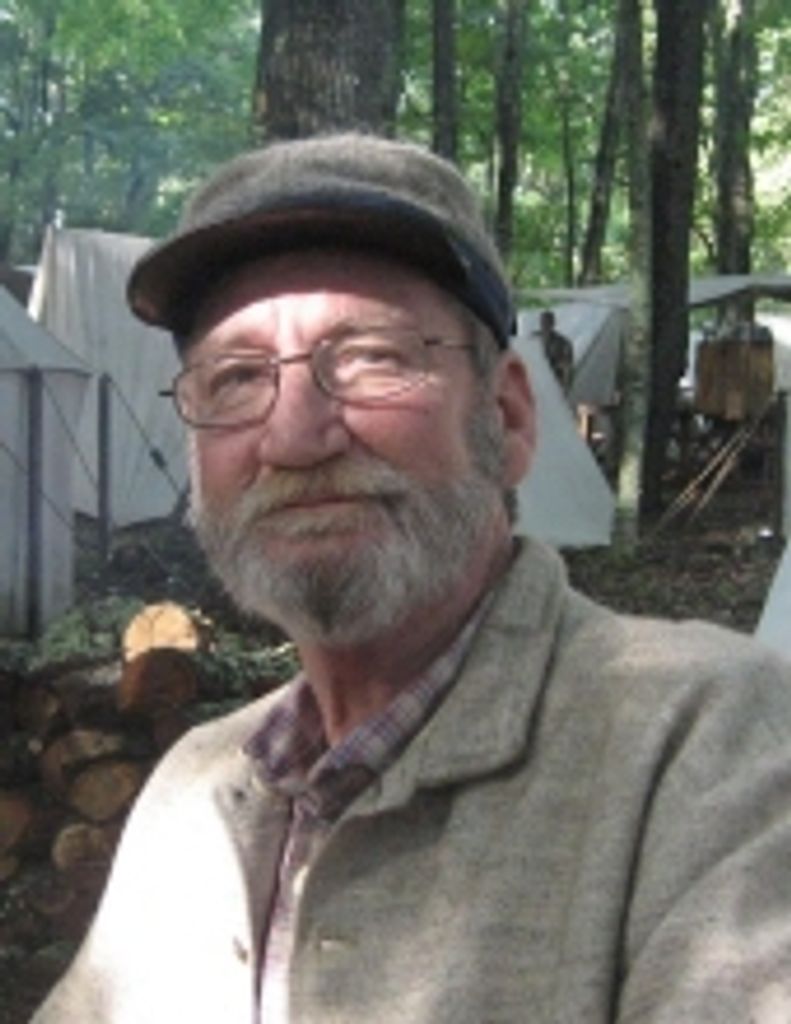 Roger  Lee Mcrobie